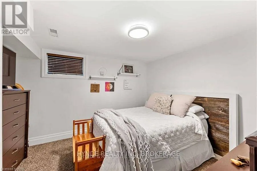 16 RED HAVEN DRIVE