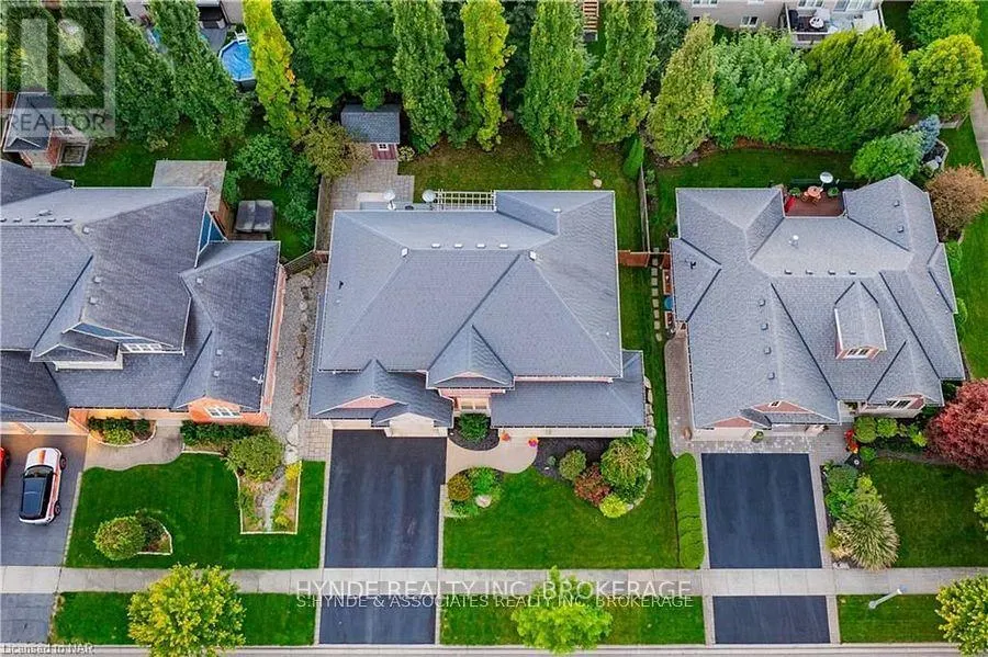 16 RED HAVEN DRIVE