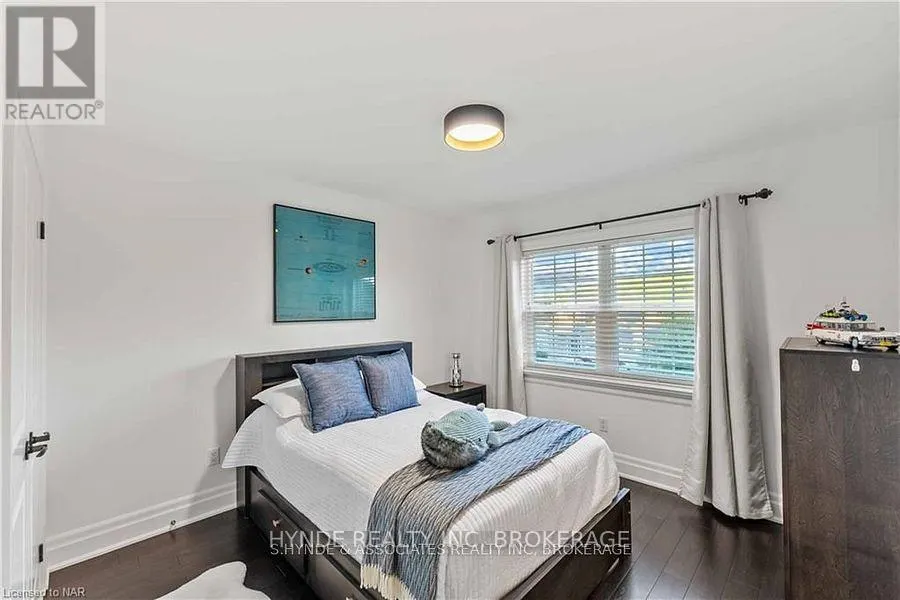 16 RED HAVEN DRIVE