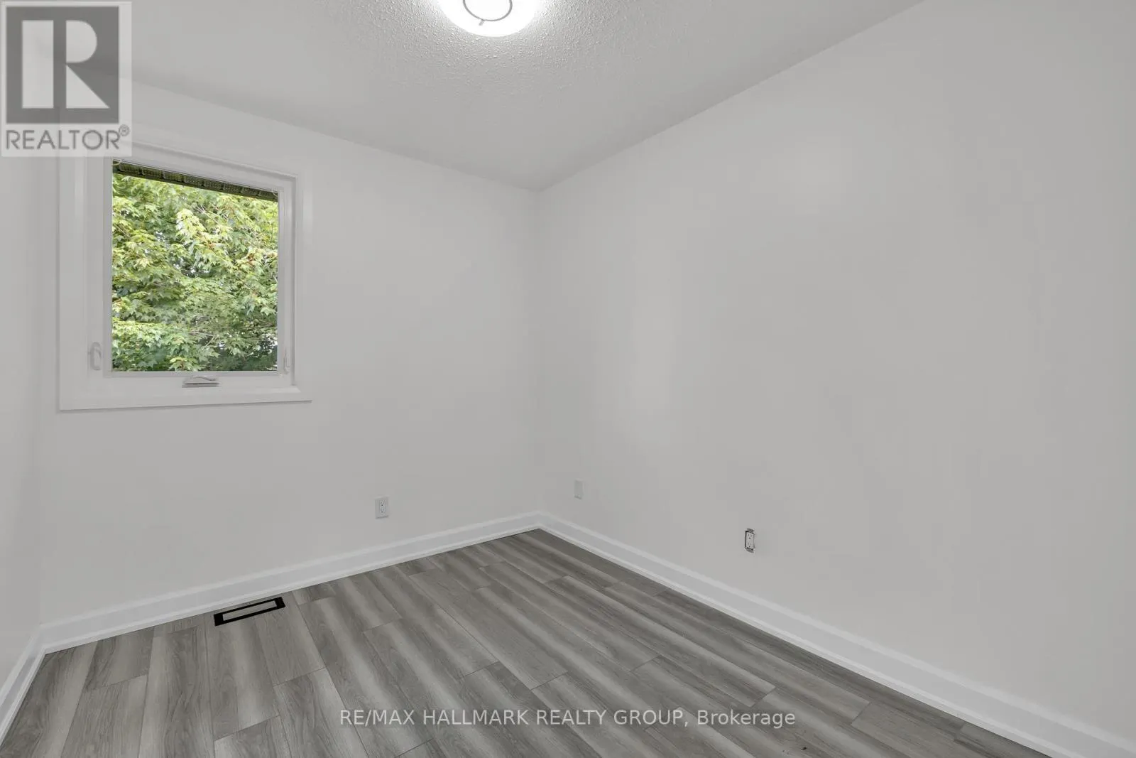 213 BOOTH STREET