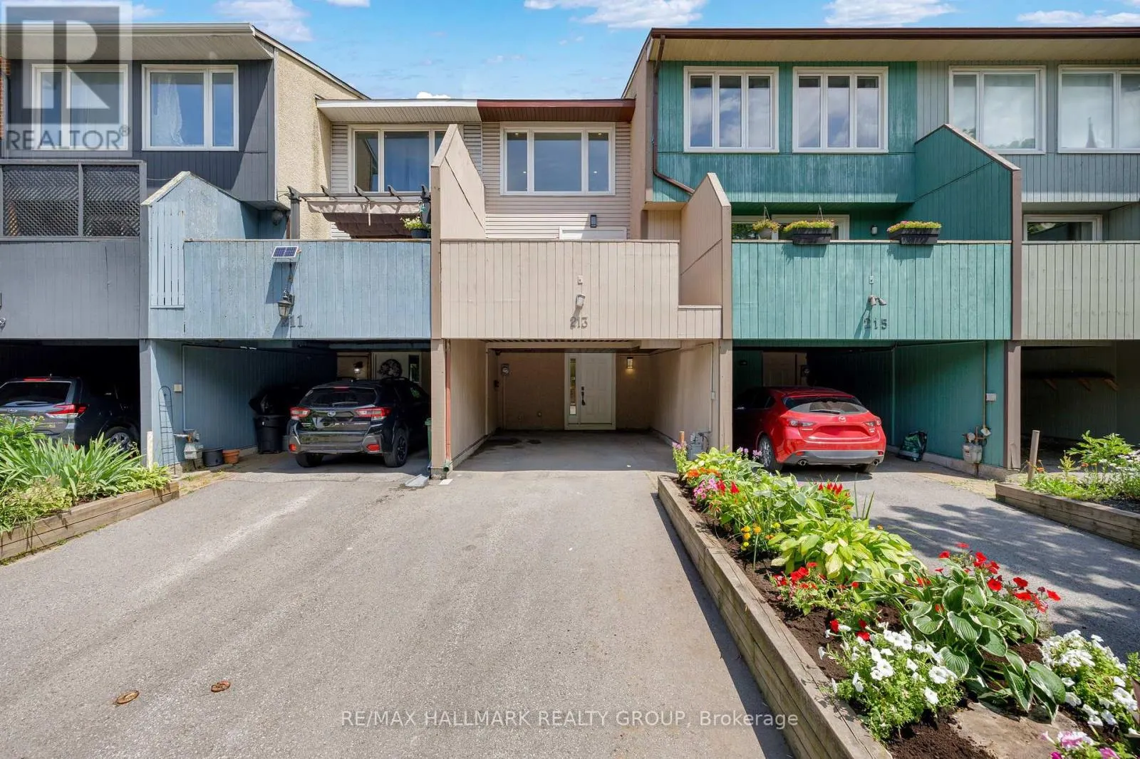 213 BOOTH STREET