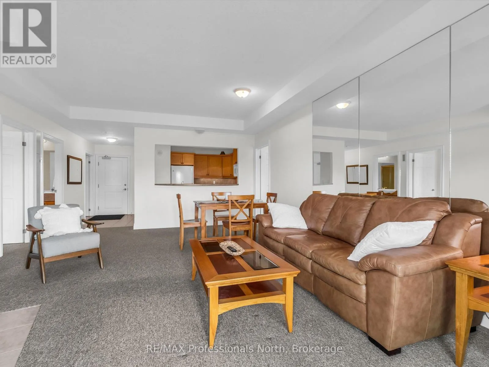 305 - 130 STEAMSHIP BAY ROAD, #305