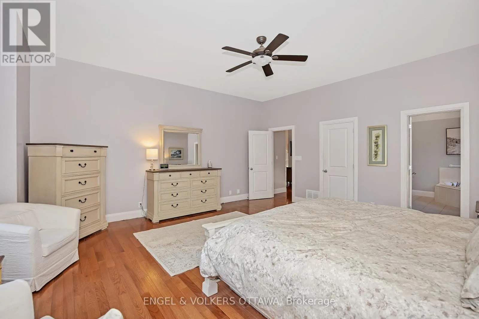 1836 WHITEMARSH CRESCENT