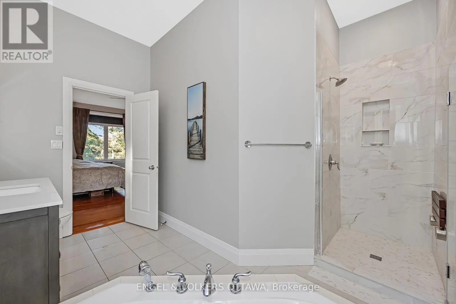 1836 WHITEMARSH CRESCENT