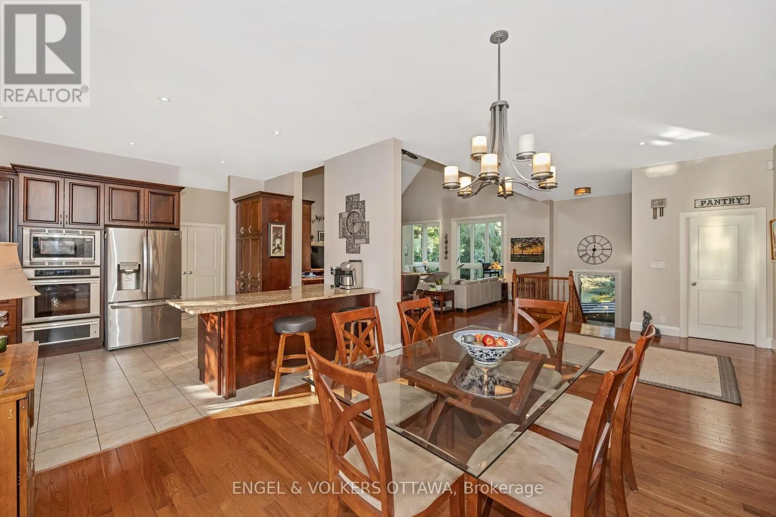 1836 WHITEMARSH CRESCENT