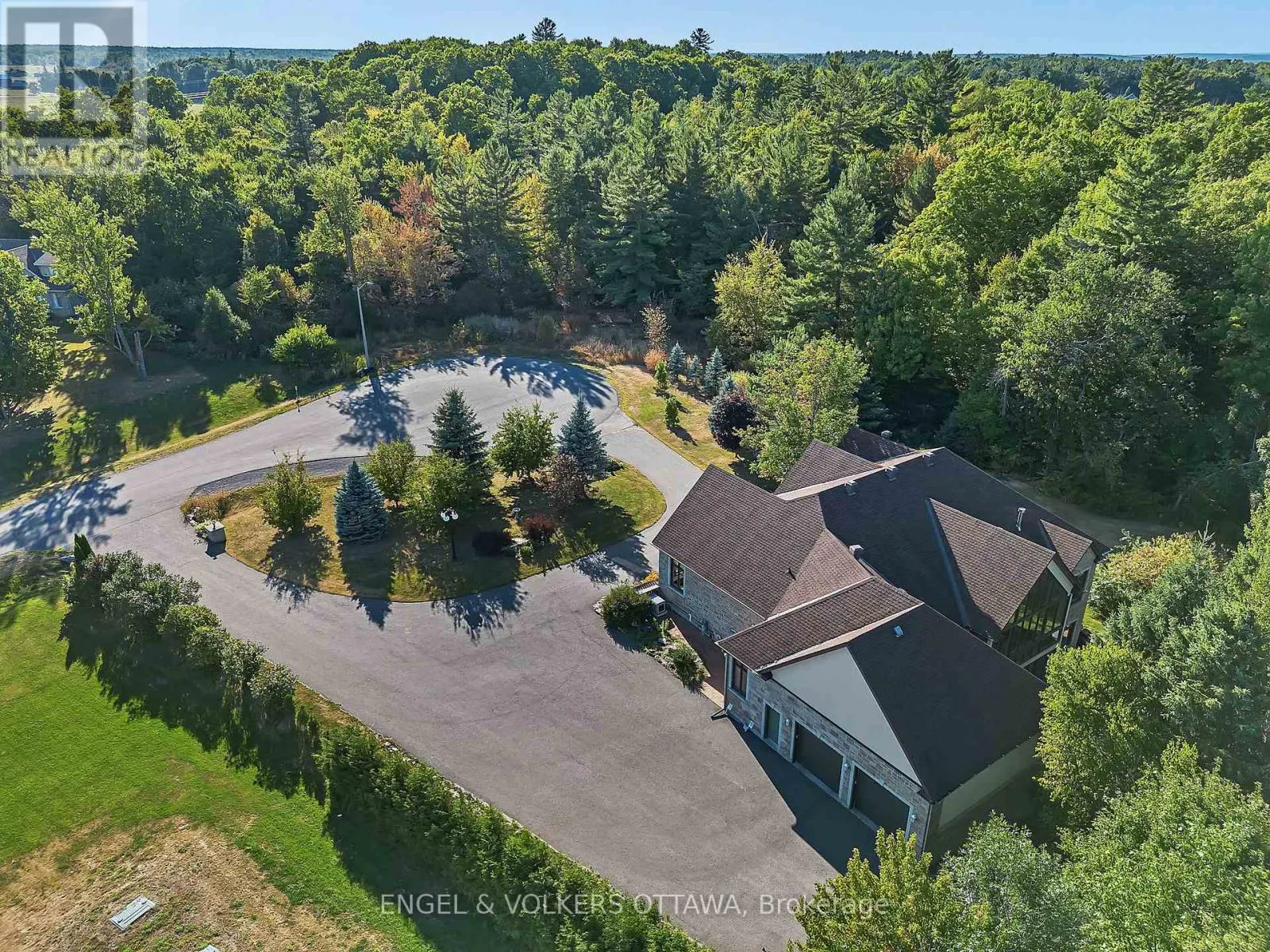 1836 WHITEMARSH CRESCENT