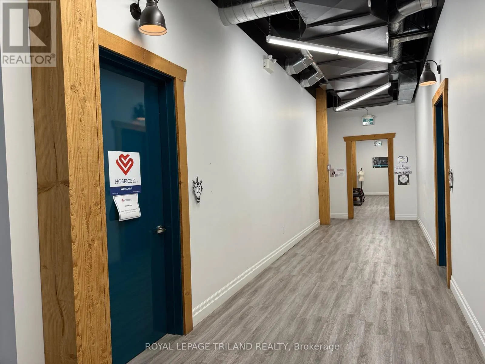 102-103 - 613 TALBOT STREET, #102-103