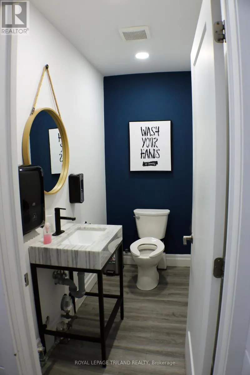 102-103 - 613 TALBOT STREET, #102-103