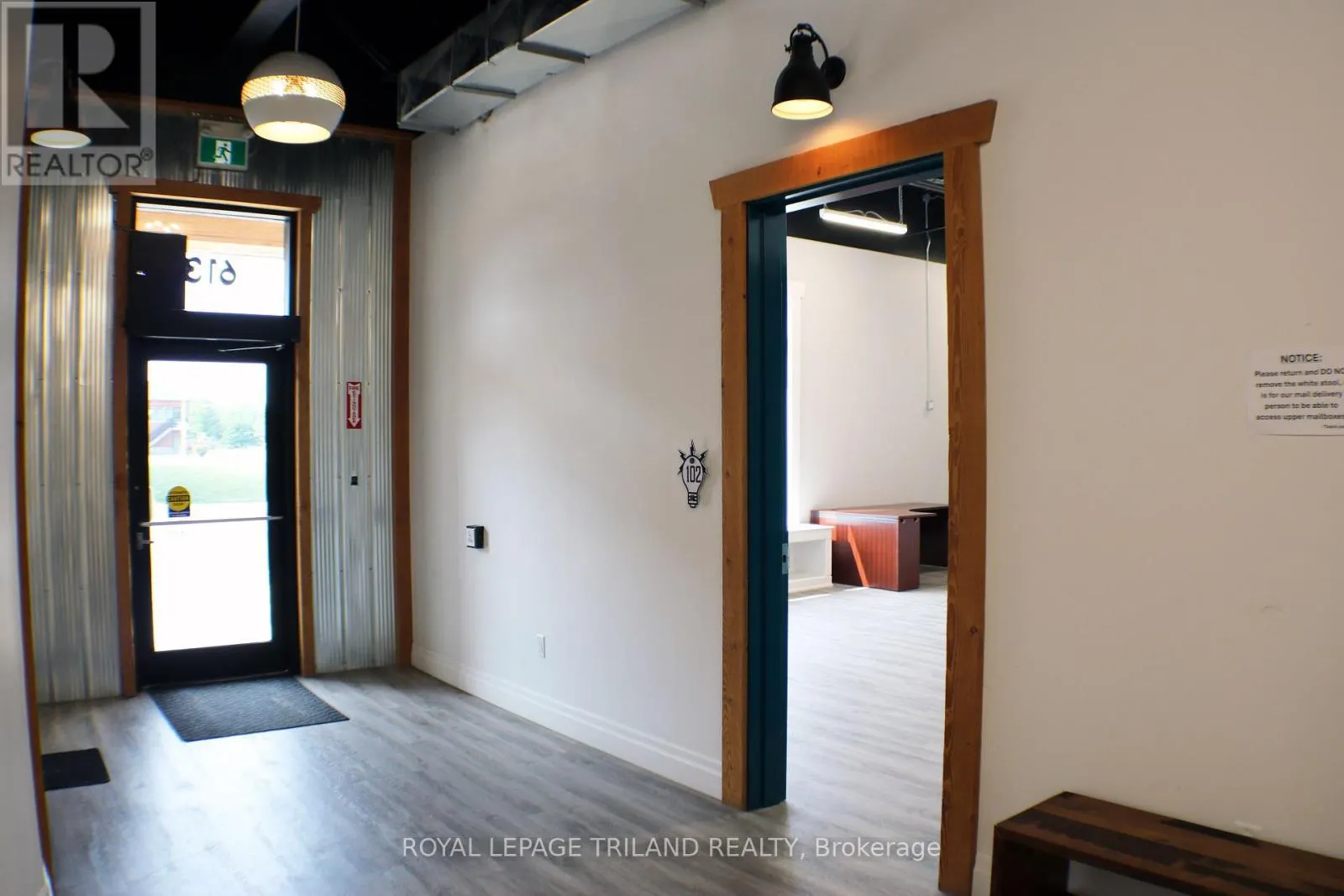 102-103 - 613 TALBOT STREET, #102-103