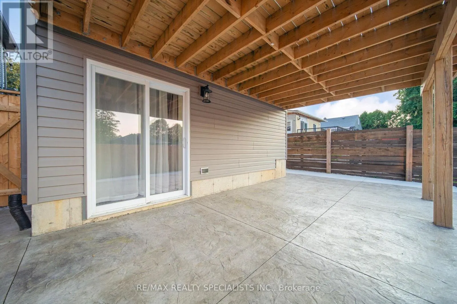 457 SPENCER STREET