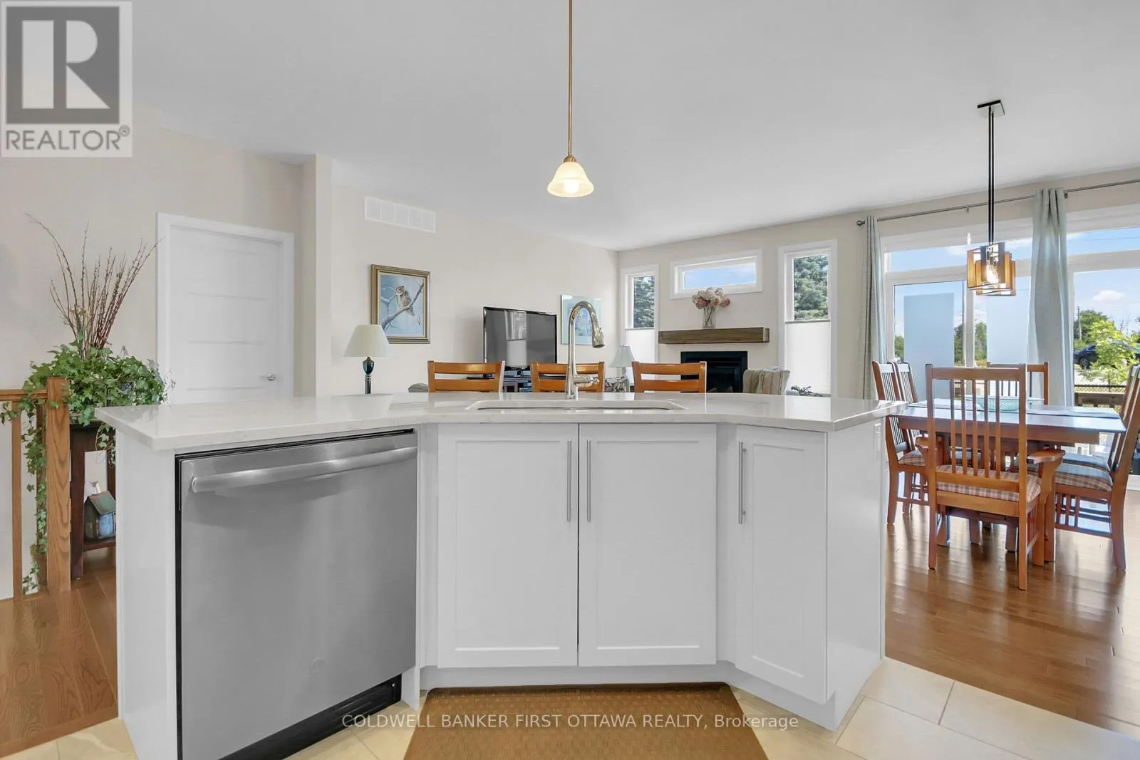 893 ARTEMIS CIRCLE