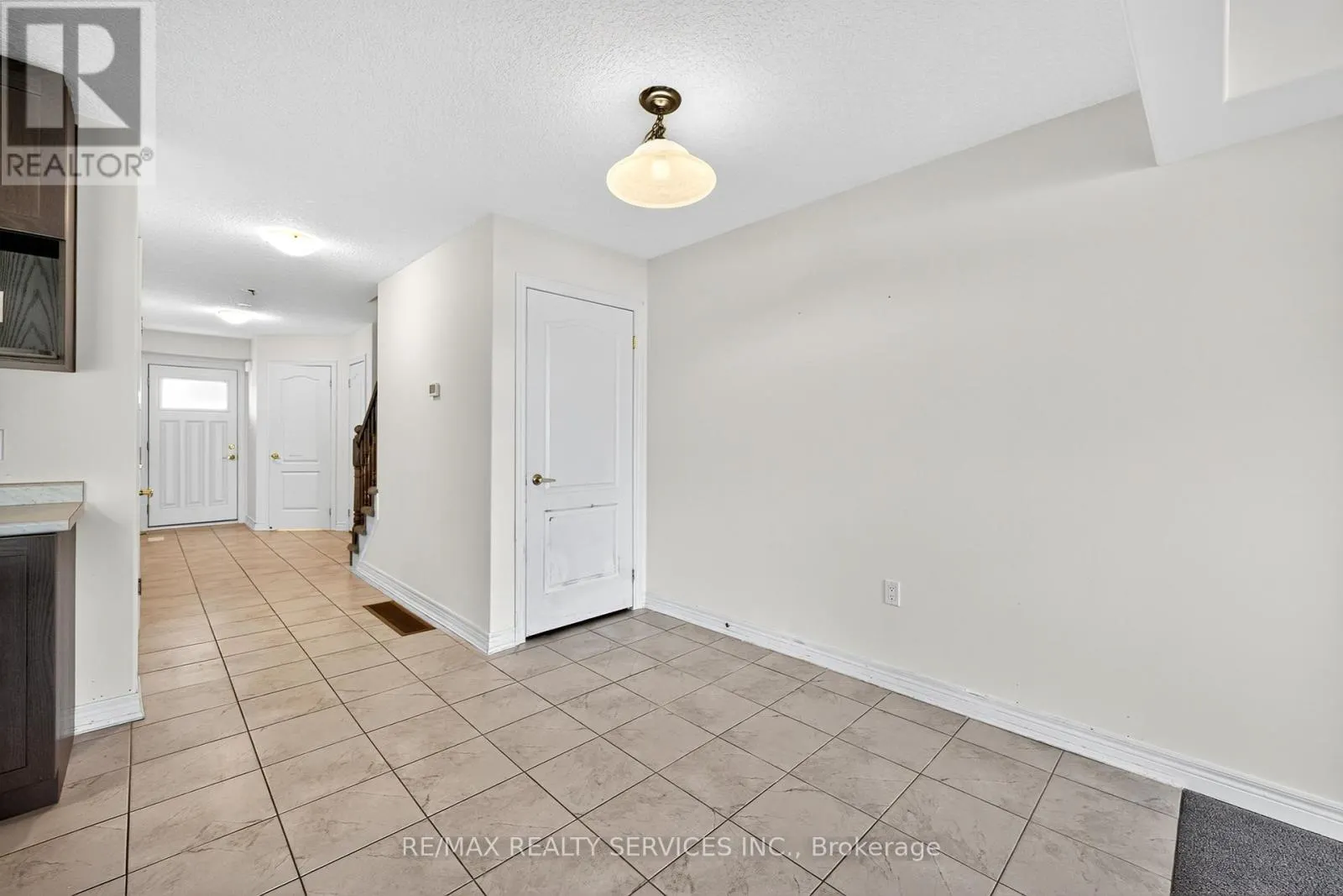119 STAN BAKER BOULEVARD