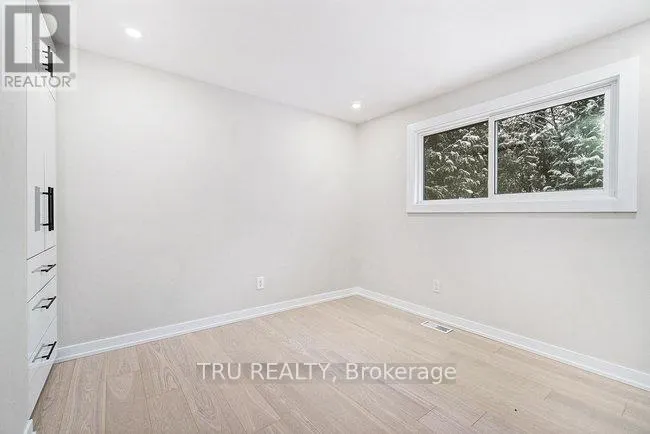 39 SUNNYCREST DRIVE