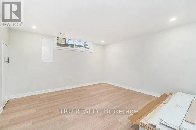 39 SUNNYCREST DRIVE
