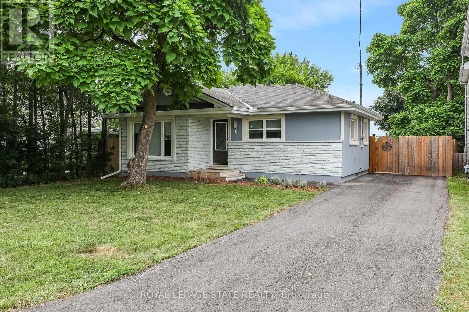 6 LINCOLN AVENUE