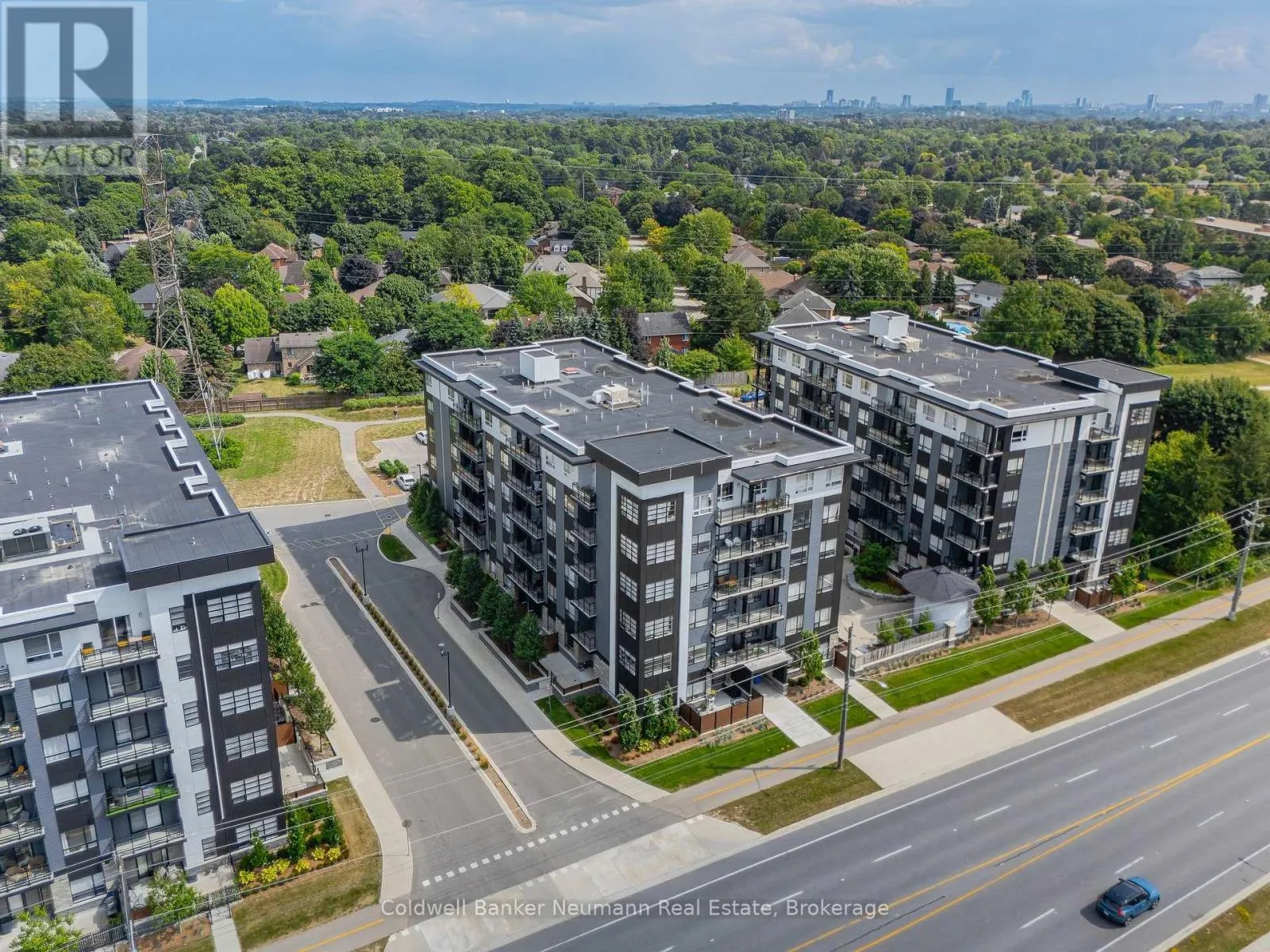 210 - 247 NORTHFIELD DRIVE E, #210