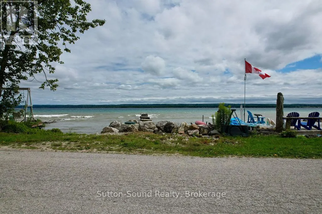 166 OLD BEACH DRIVE