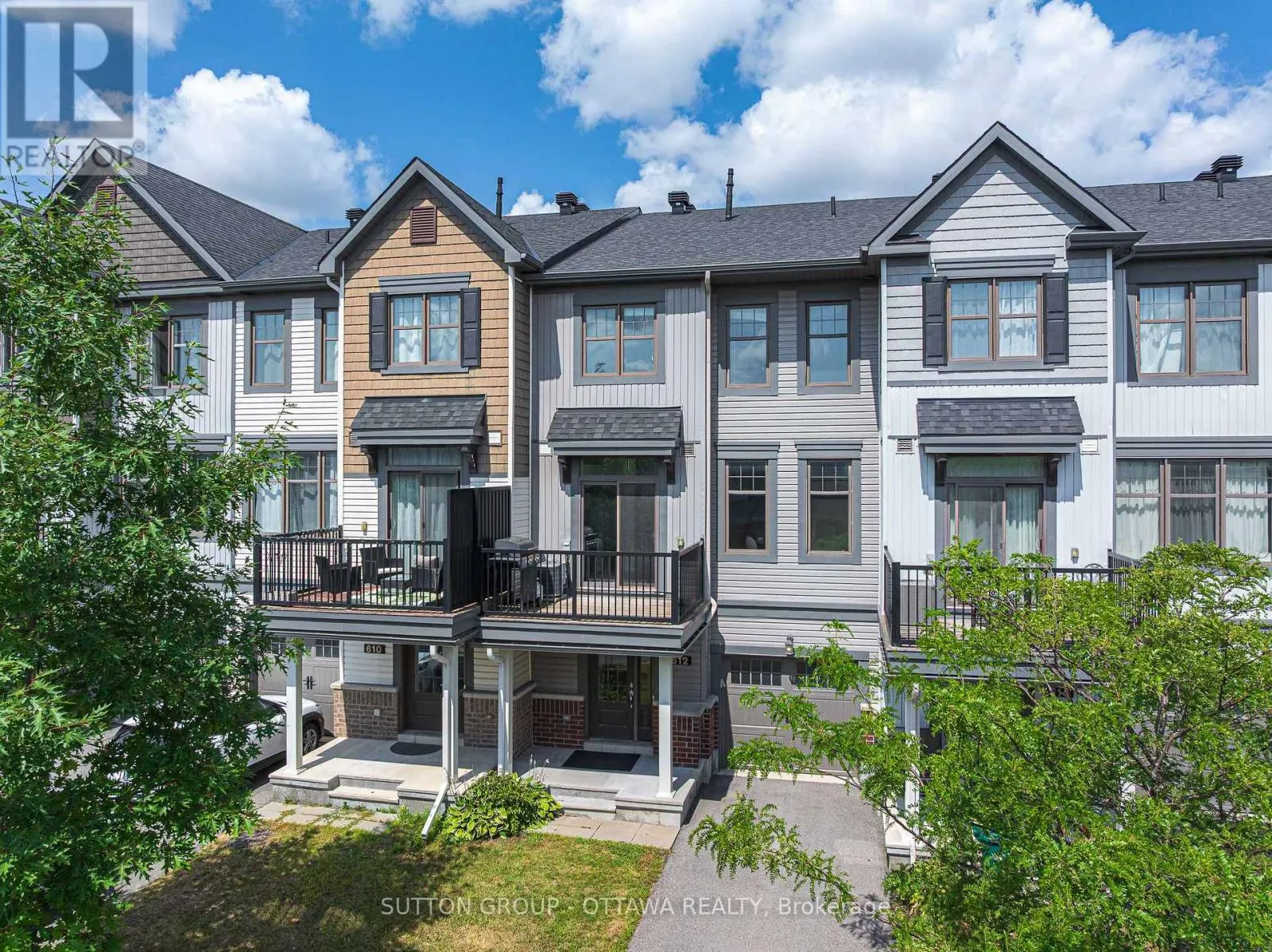 612 LAURALEAF CRESCENT