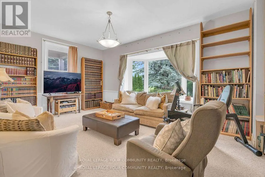 788190 GREY RD 13