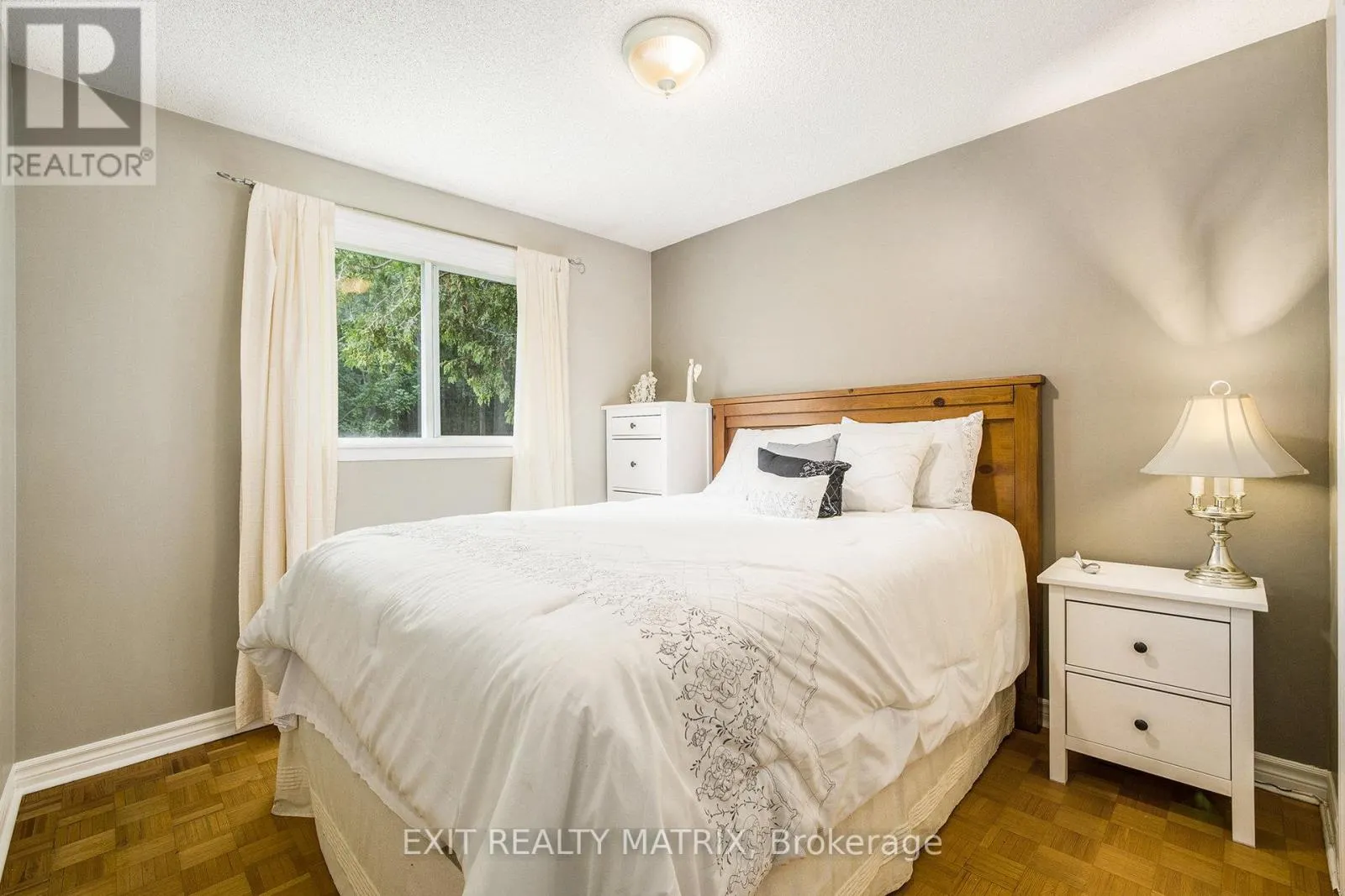 30 GLEN PARK DRIVE