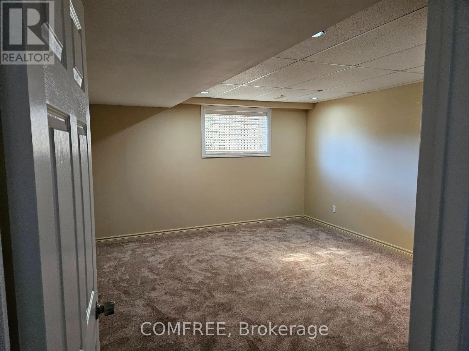 20 NORMANDY AVENUE