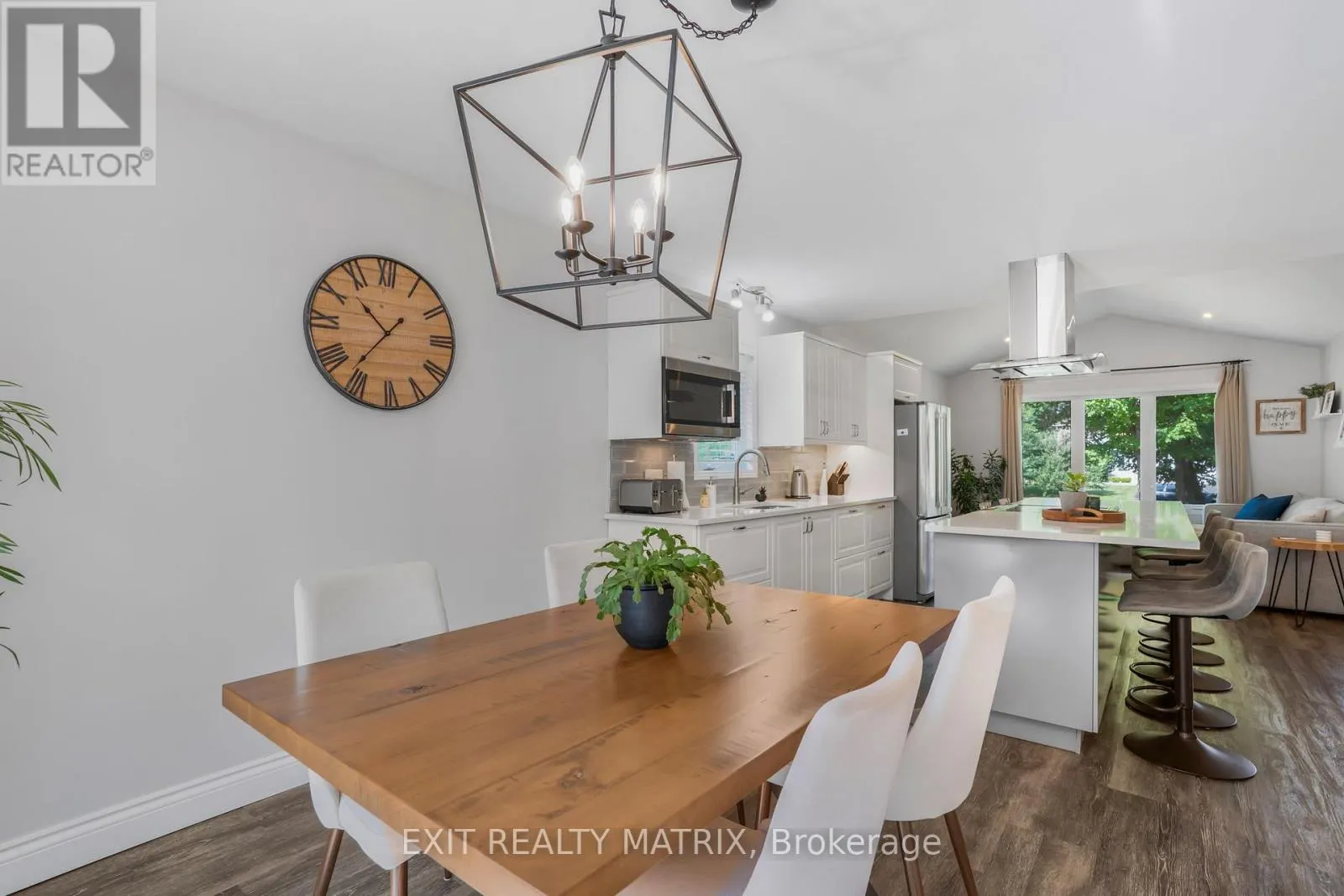 620 DU PARC ROAD