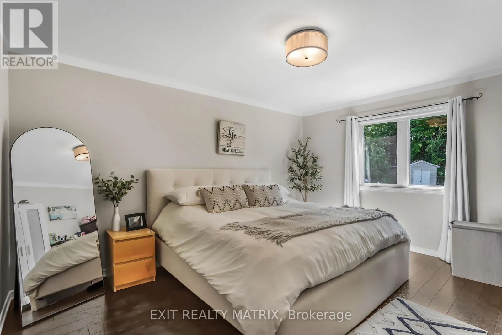 620 DU PARC ROAD