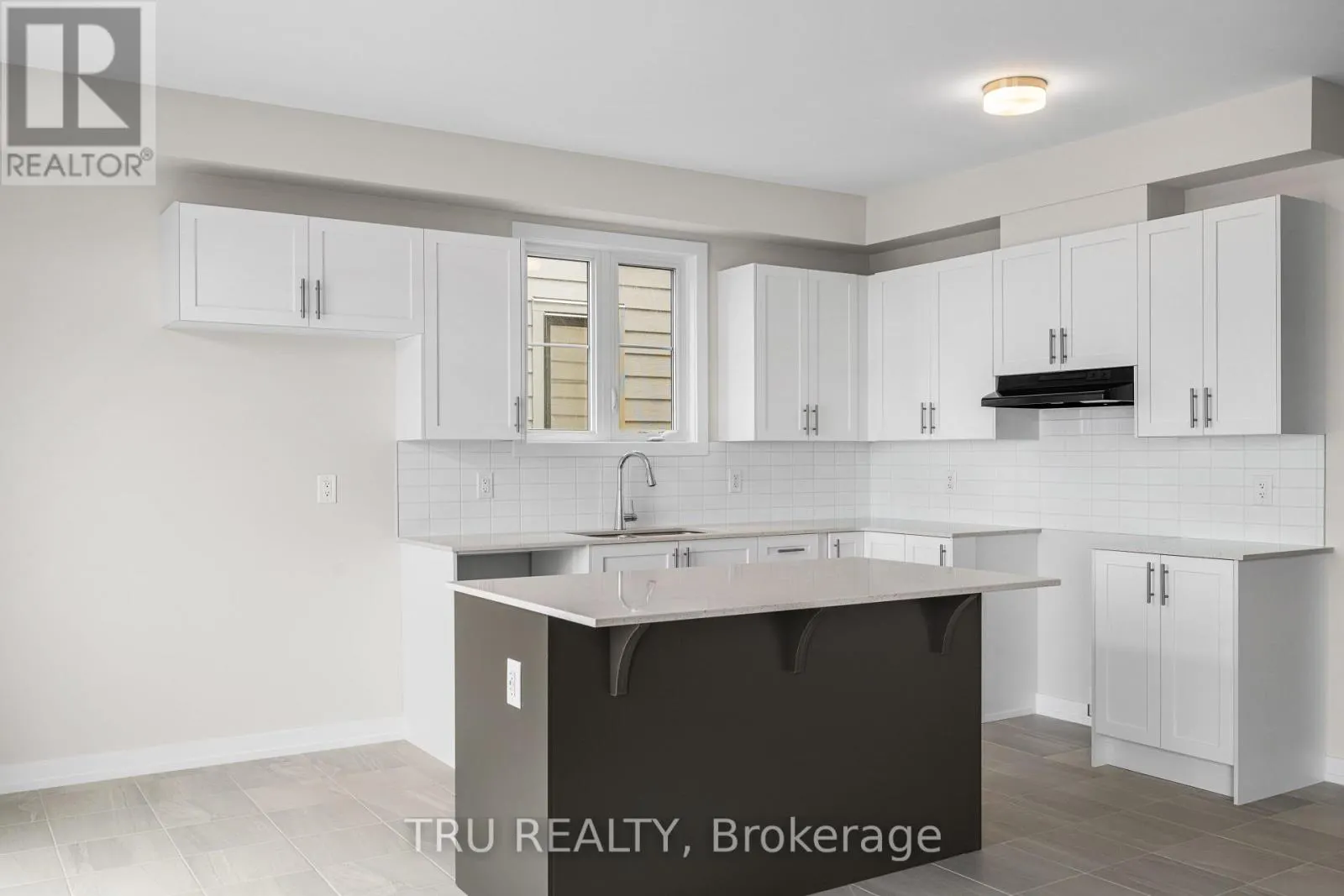 947 SEAGRAVE LANE