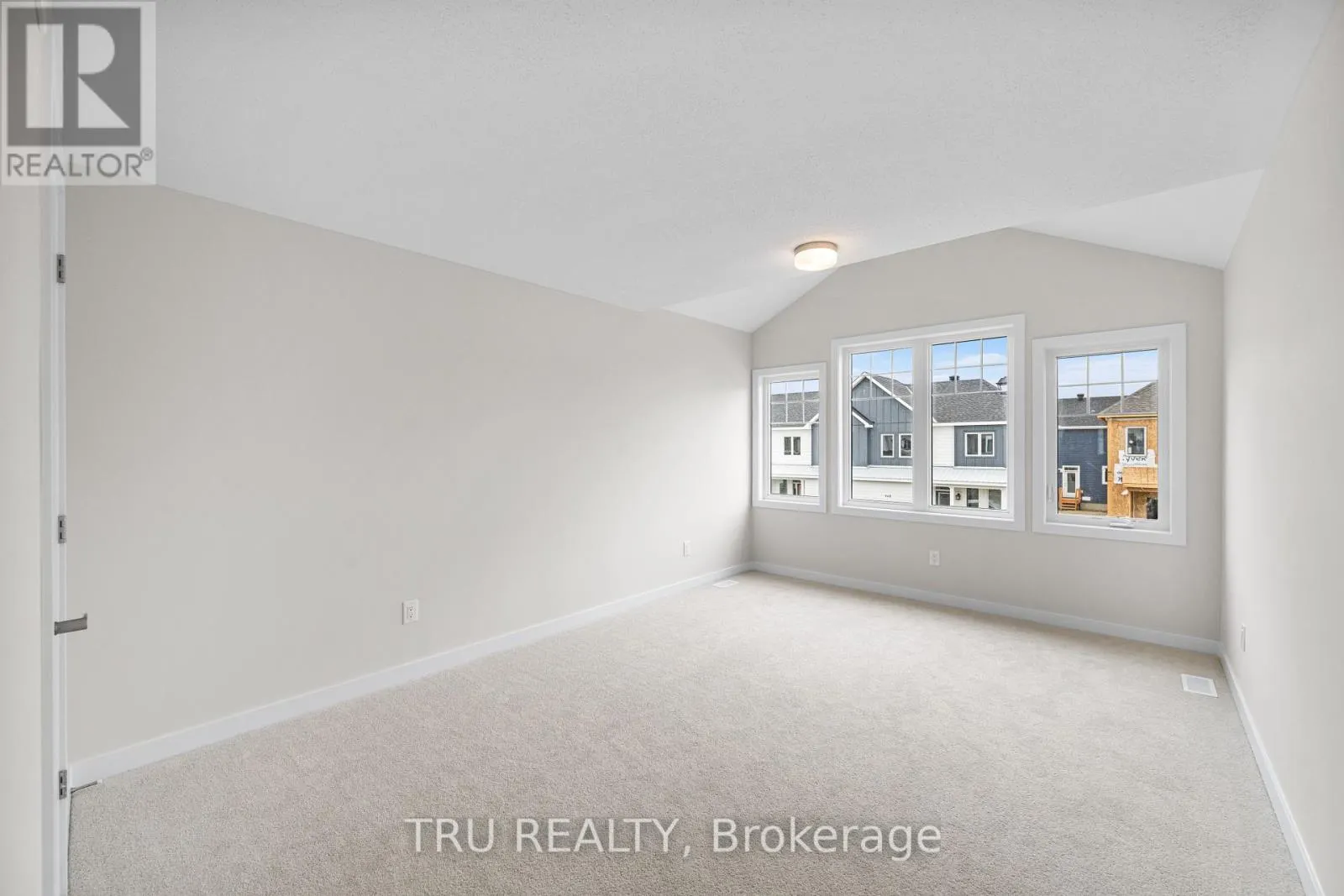 947 SEAGRAVE LANE