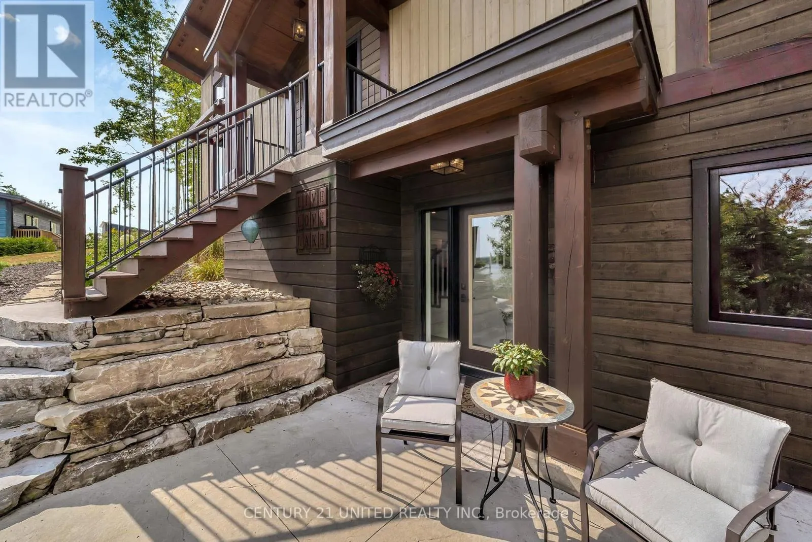 72 DARLING DRIVE