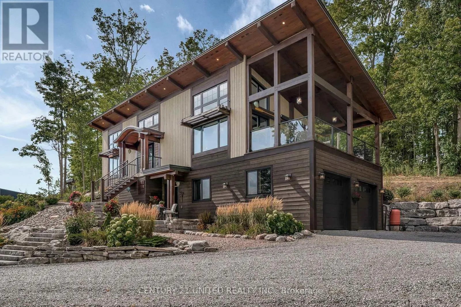 72 DARLING DRIVE