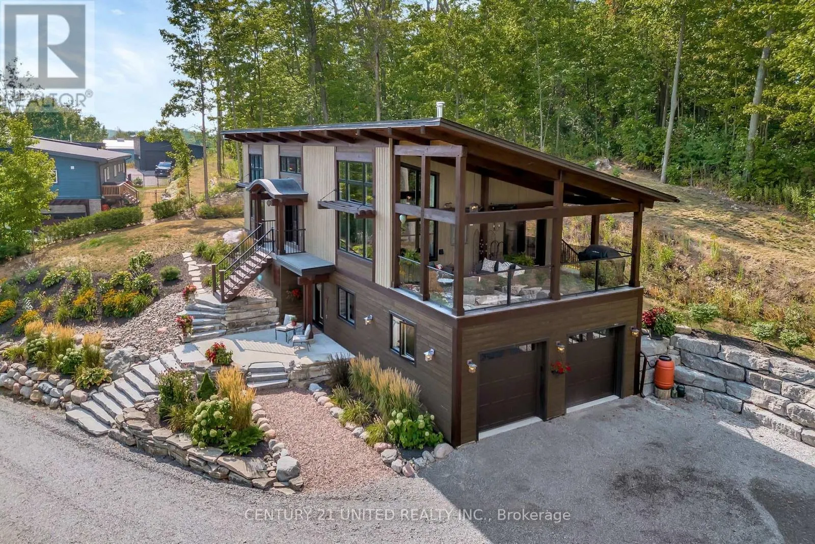 72 DARLING DRIVE