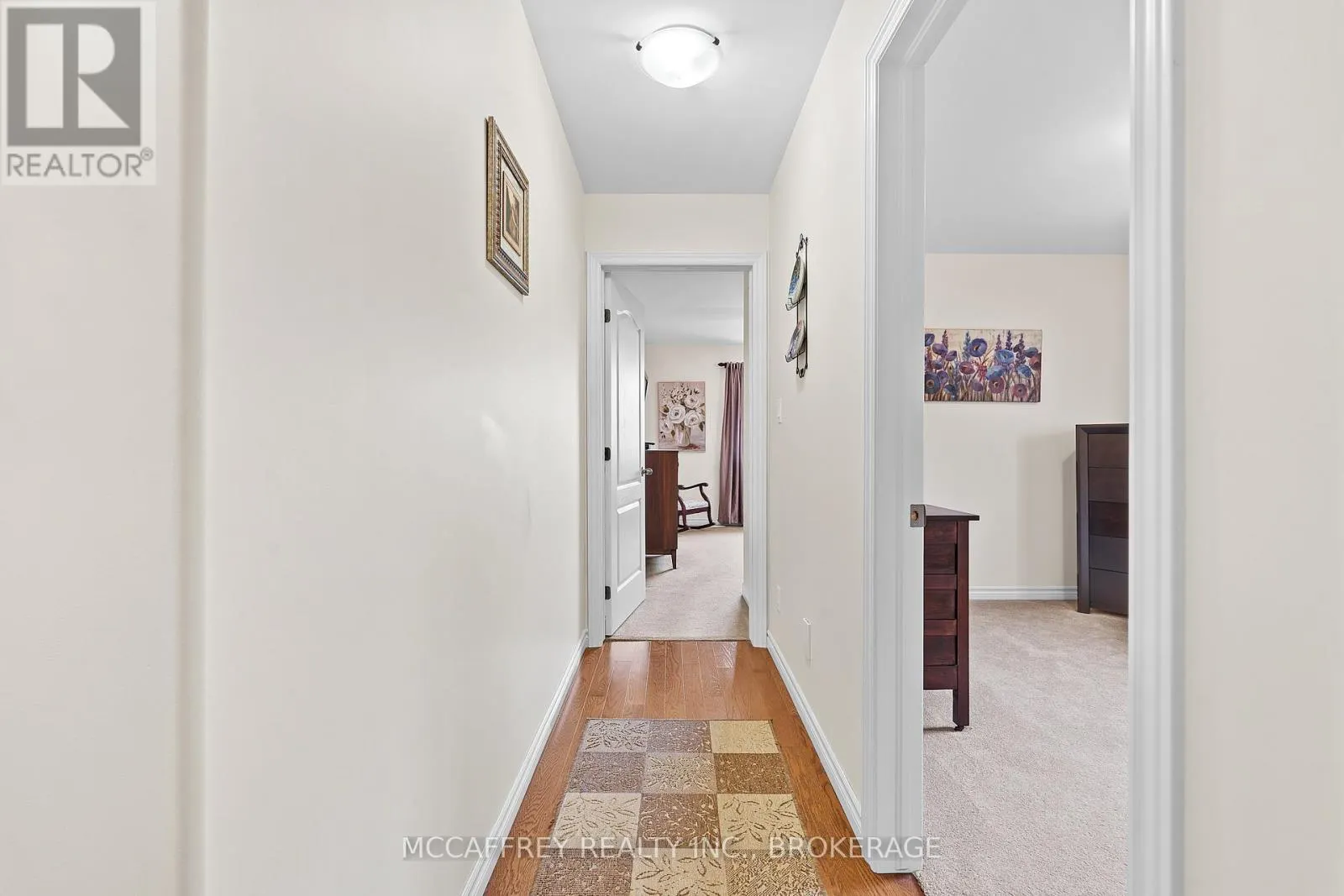 27 ASHWOOD CRESCENT