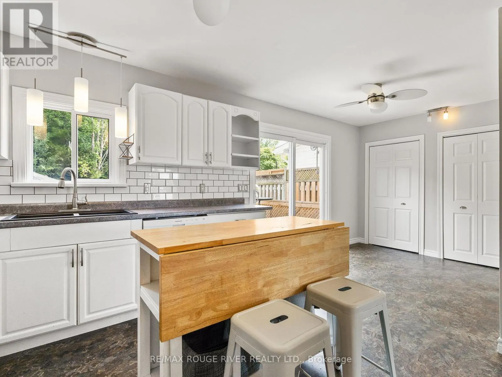 412 ALEXANDRIA DRIVE