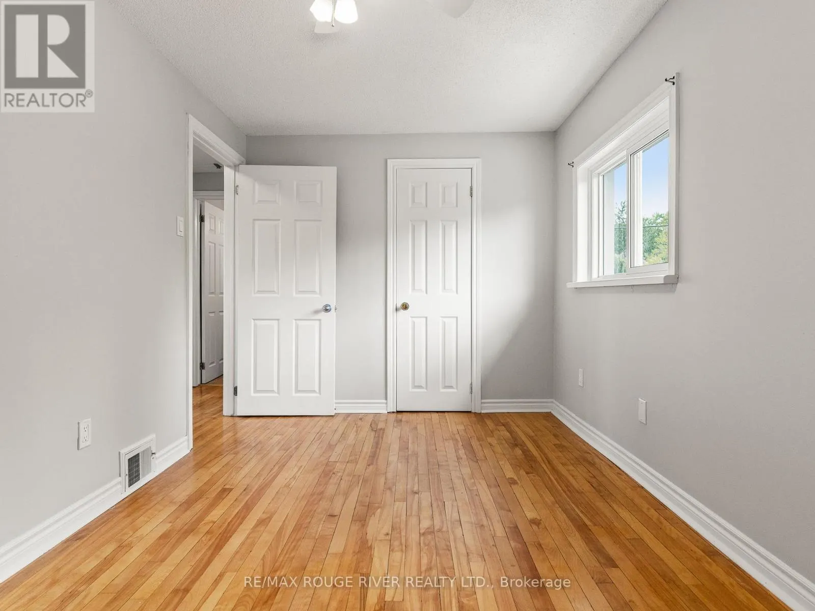 412 ALEXANDRIA DRIVE