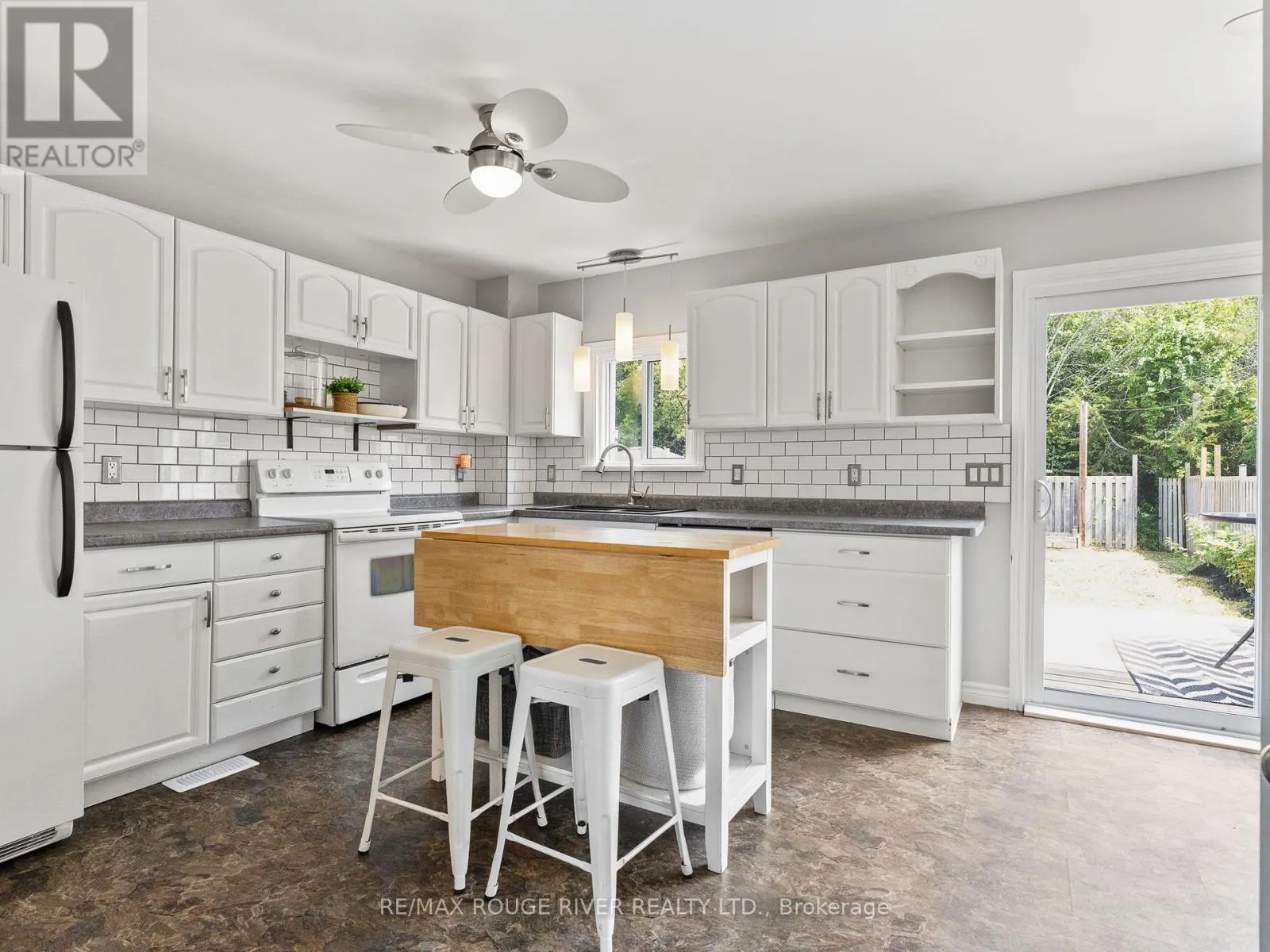 412 ALEXANDRIA DRIVE