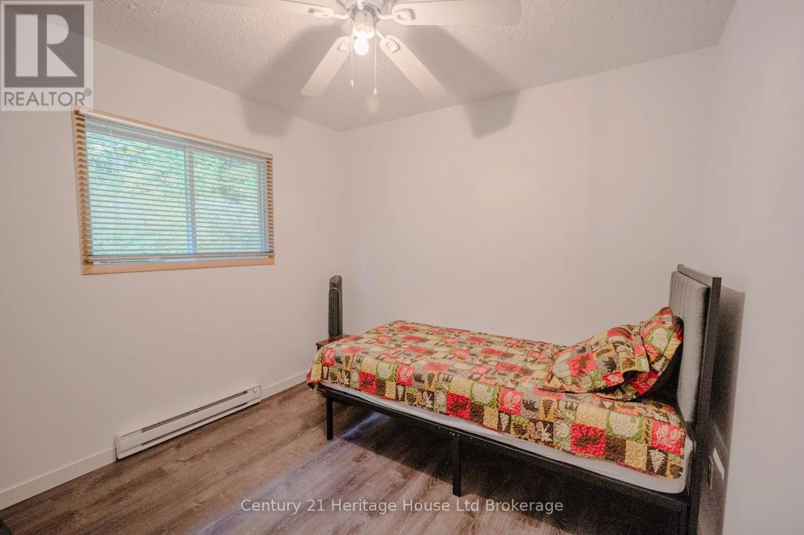 95 GRAY JAY LANE