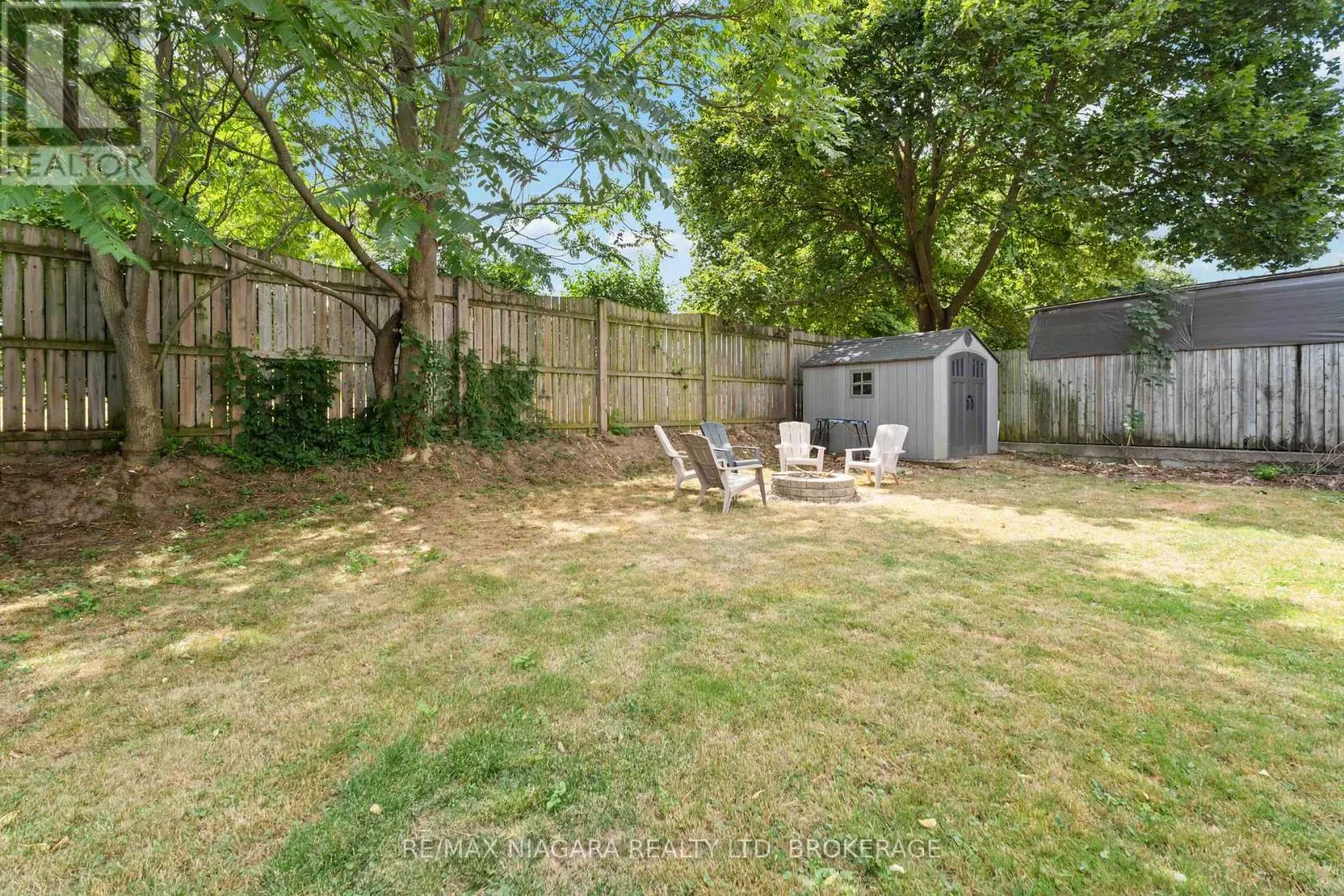15 CONLON CRESCENT