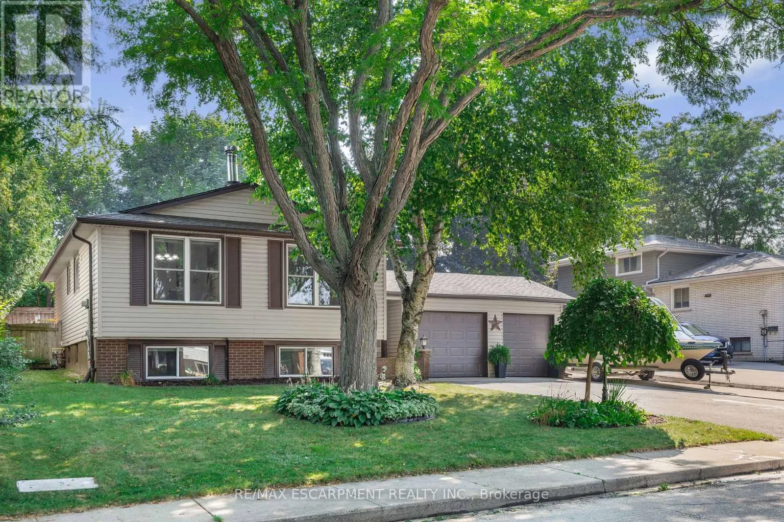 37 GLENVALE DRIVE