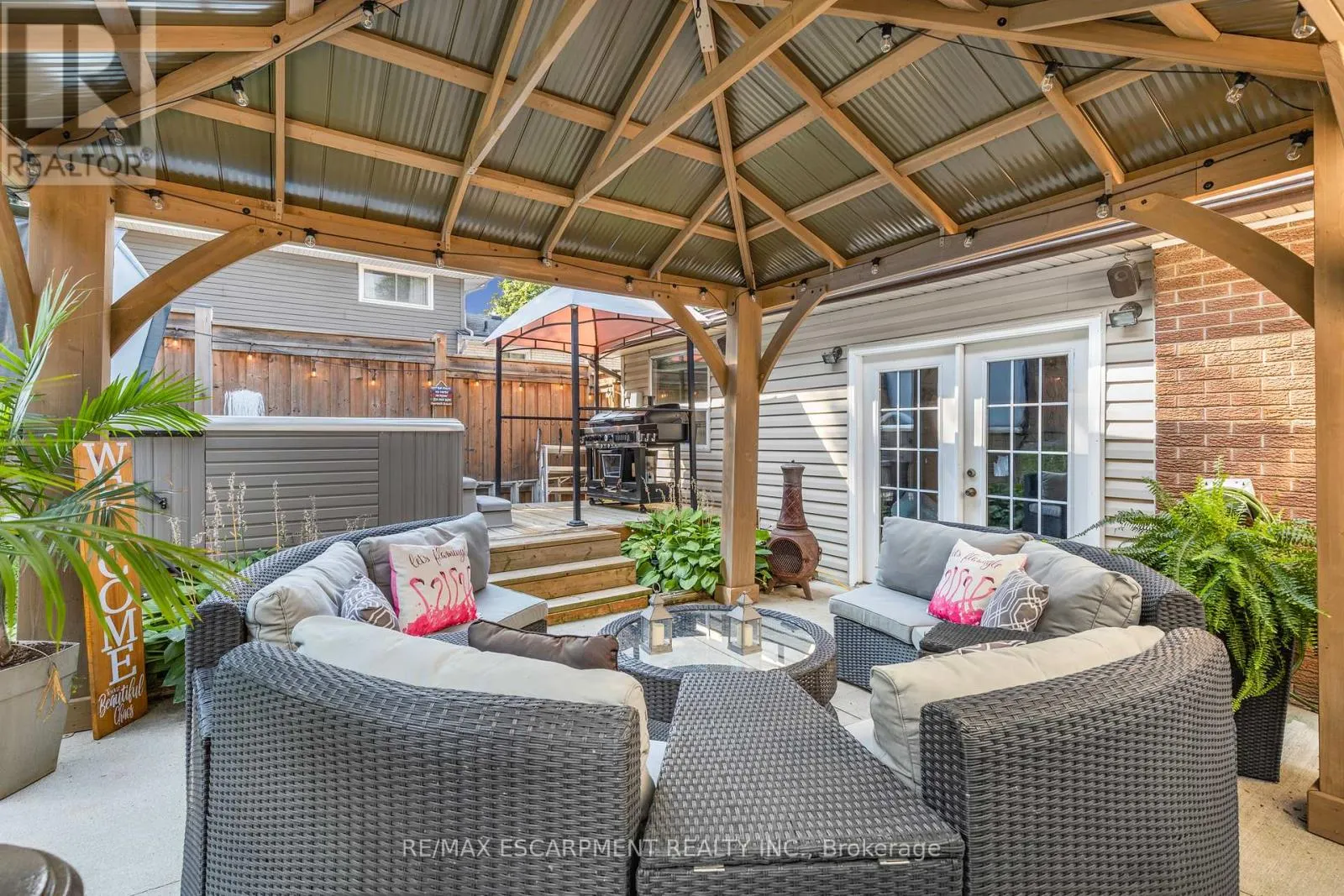 37 GLENVALE DRIVE