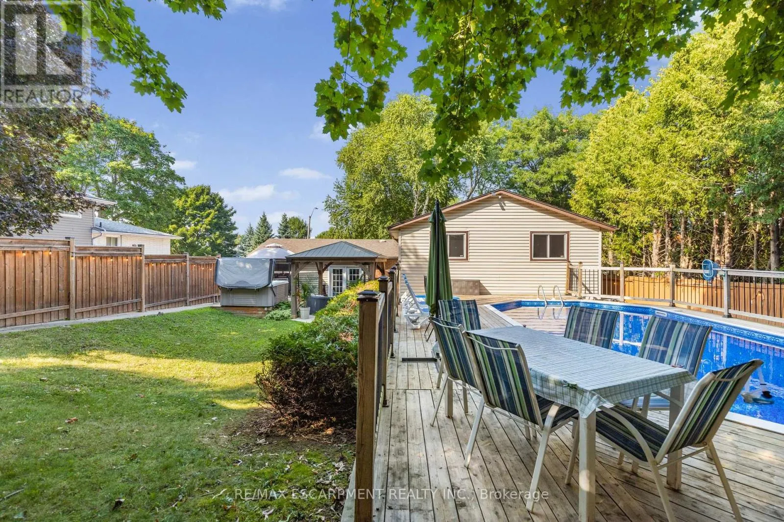 37 GLENVALE DRIVE