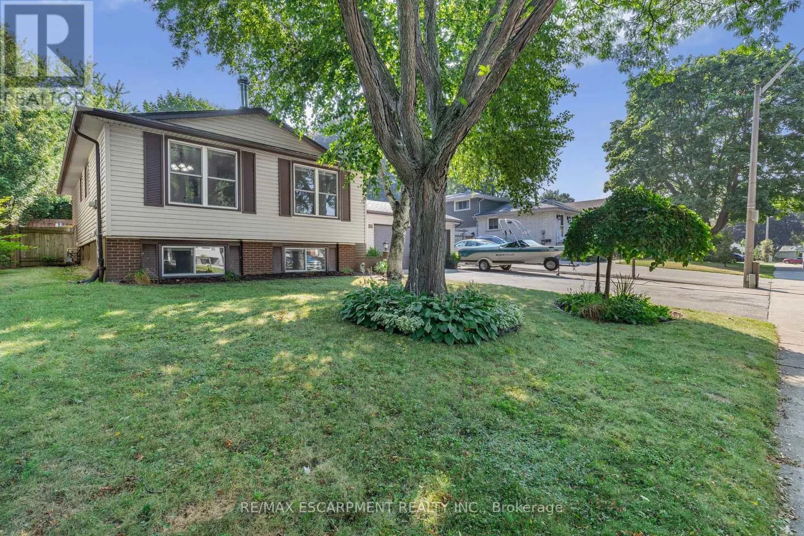 37 GLENVALE DRIVE