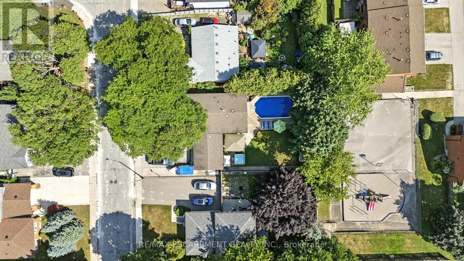 37 GLENVALE DRIVE