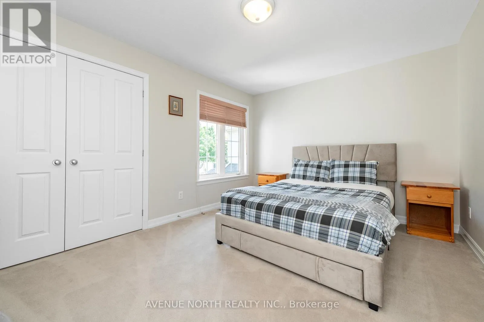 7 CALDERWOOD WAY