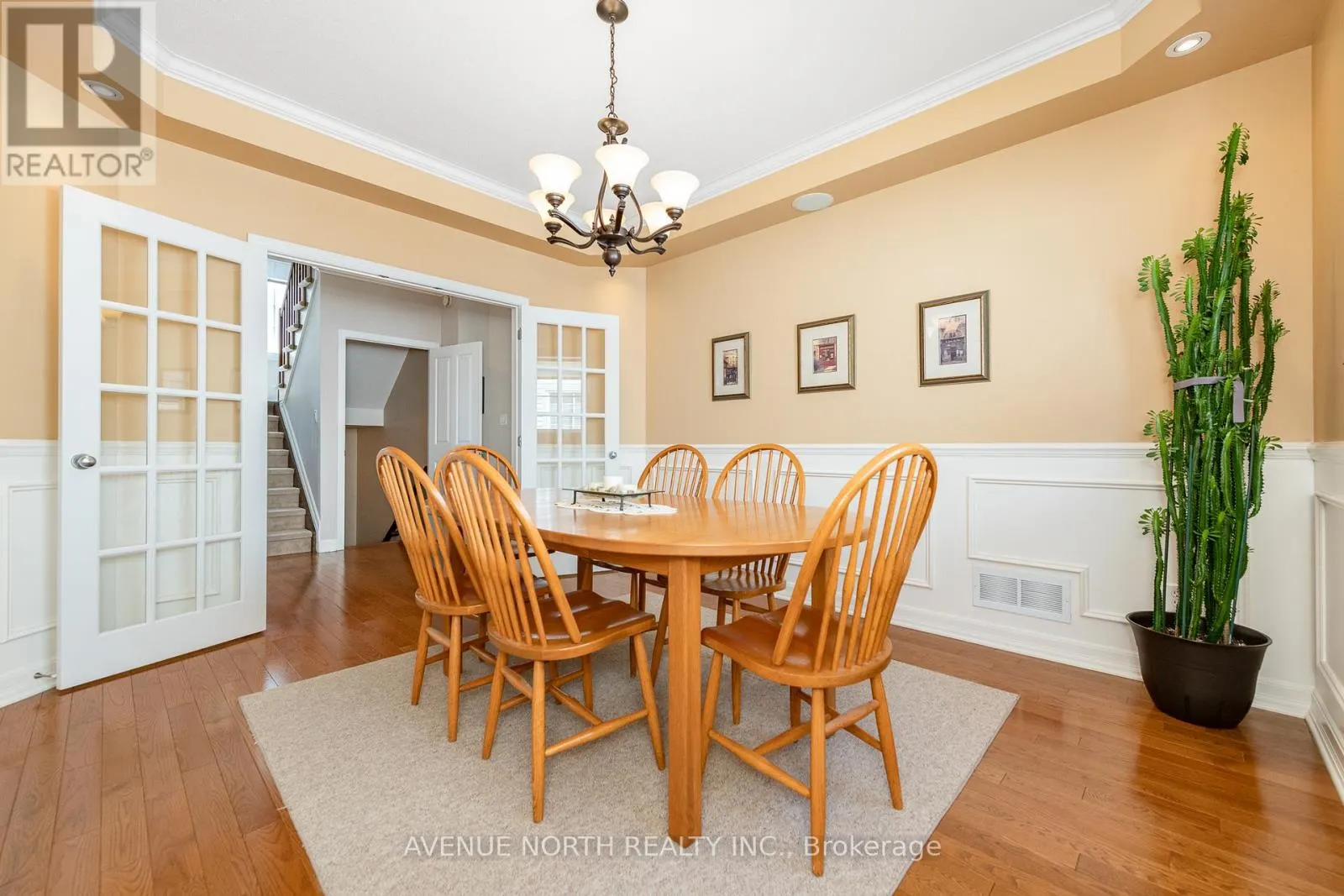 7 CALDERWOOD WAY