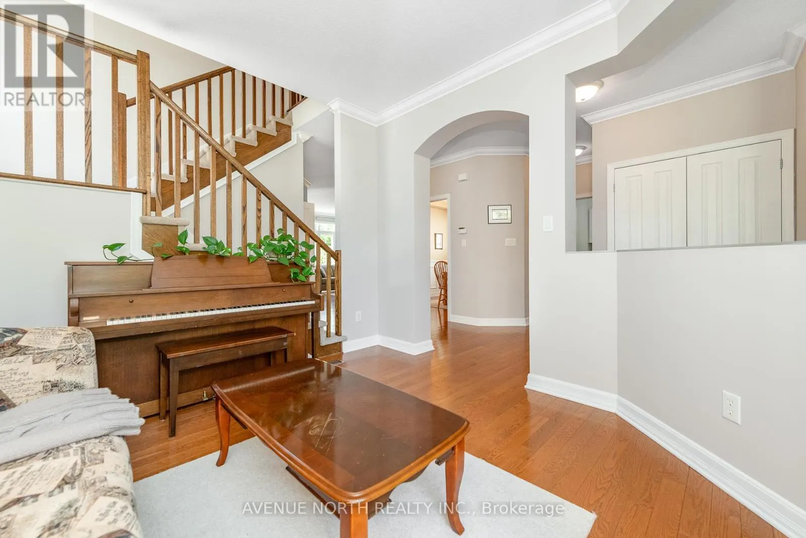 7 CALDERWOOD WAY