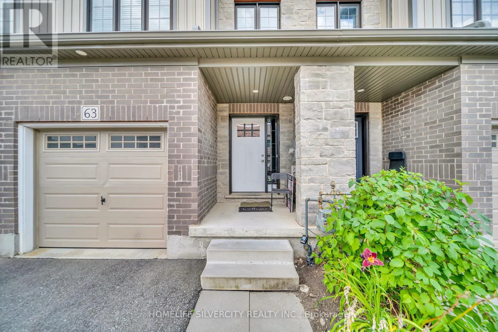 63 - 135 HARDCASTLE DRIVE