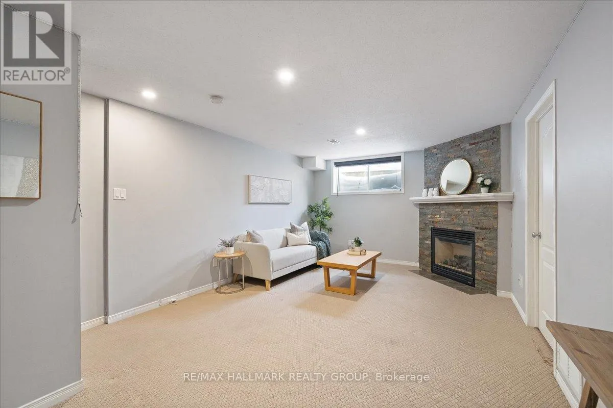 1780 PLAINRIDGE CRESCENT