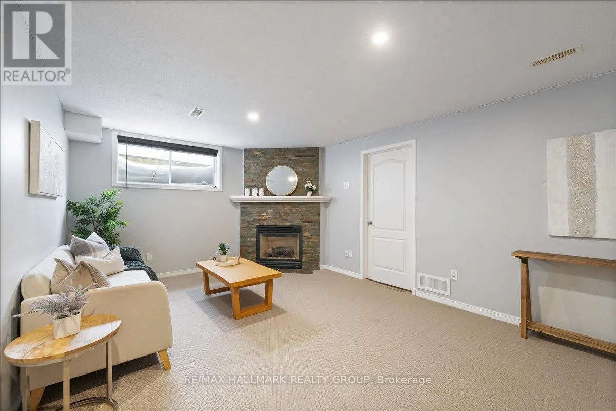 1780 PLAINRIDGE CRESCENT