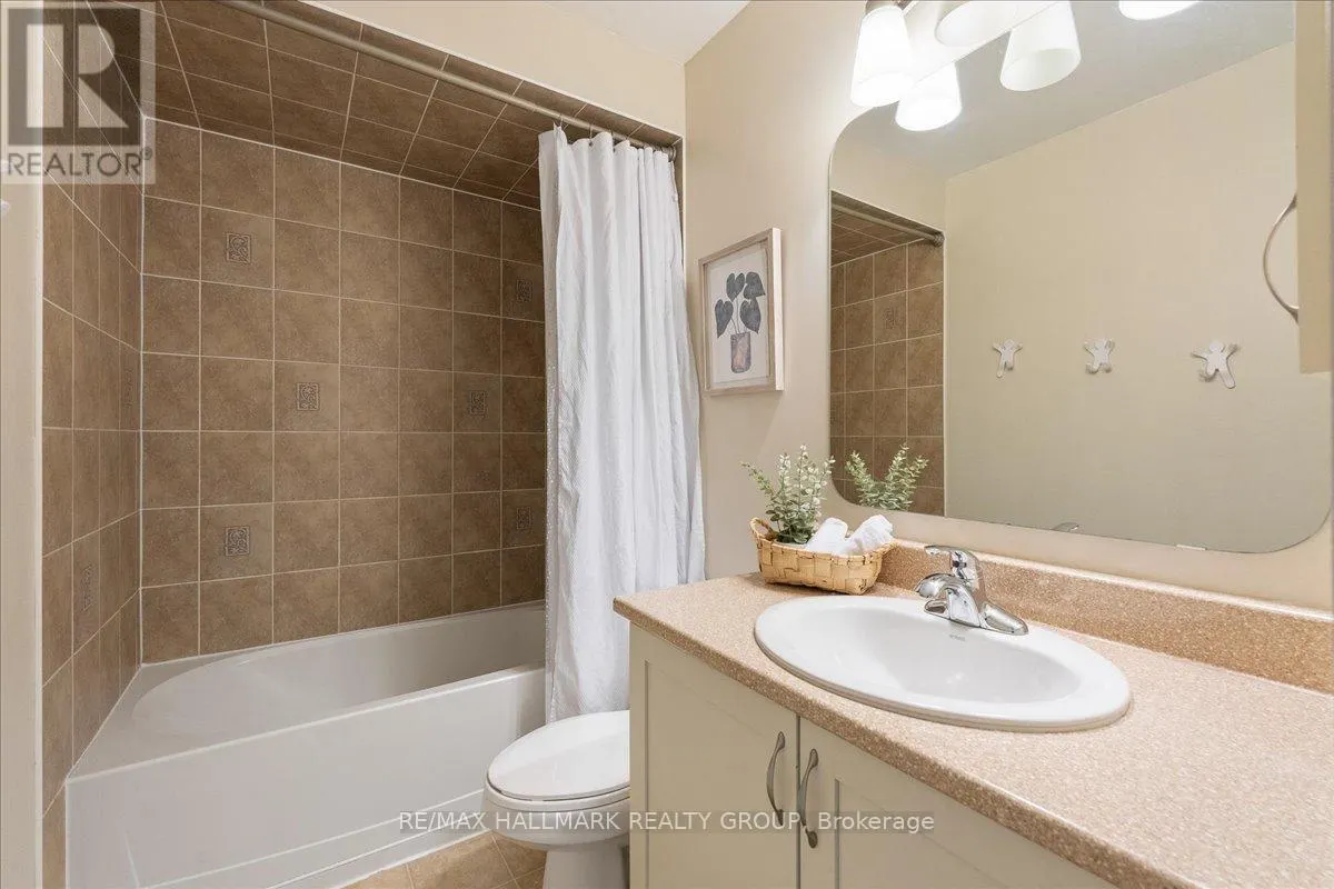 1780 PLAINRIDGE CRESCENT